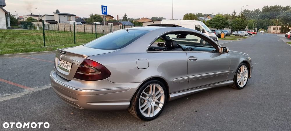 Mercedes-Benz CLK Coupe 500 Avantgarde - 10