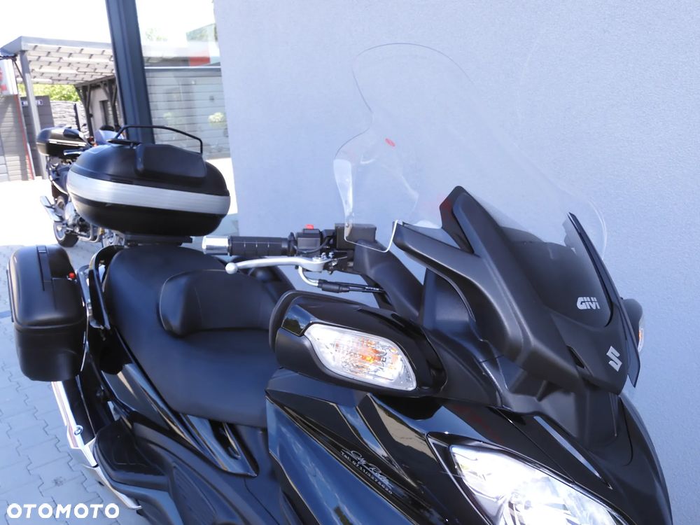 Suzuki Burgman - 3