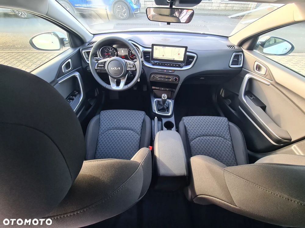 Kia Ceed 1.5 T-GDI S - 13