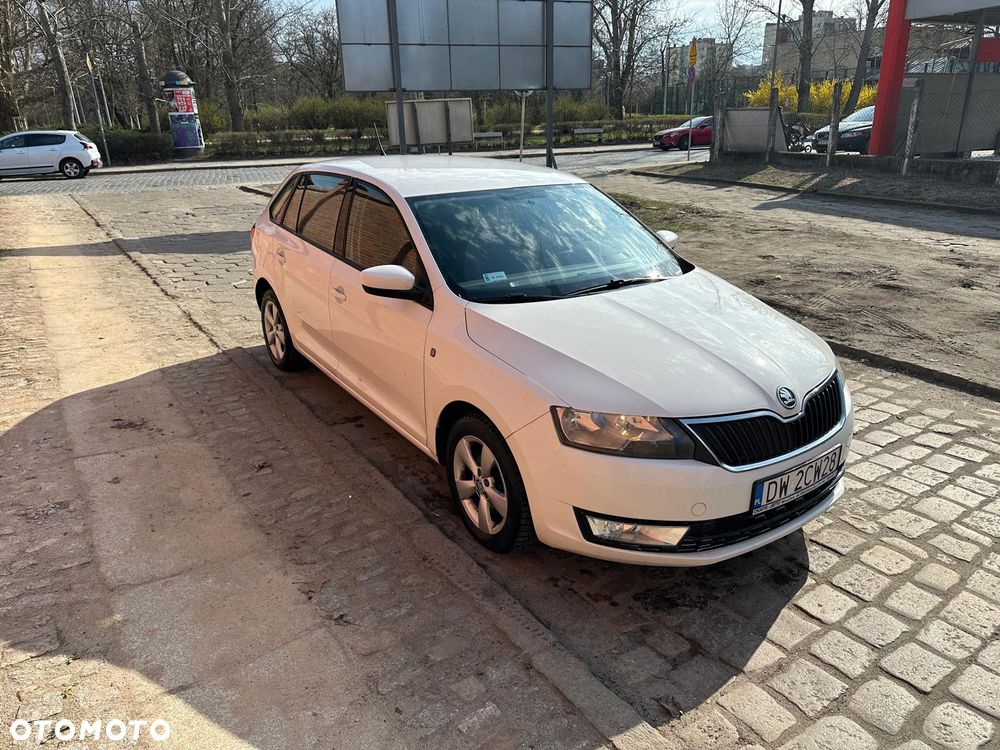 Skoda RAPID 1.6 TDI DPF Ambition Max - 1