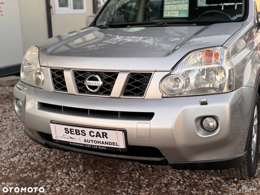 Nissan X-Trail 2.0 4x4 XE - 8