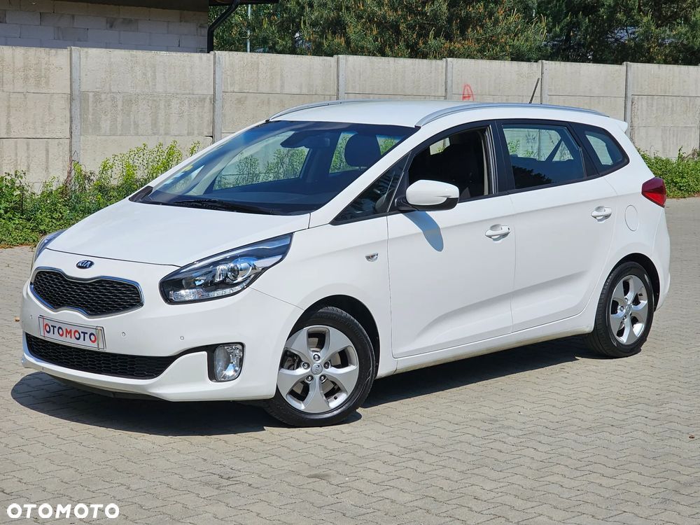 Kia Carens 1.7 CRDi 115 Dream Team Edition - 3
