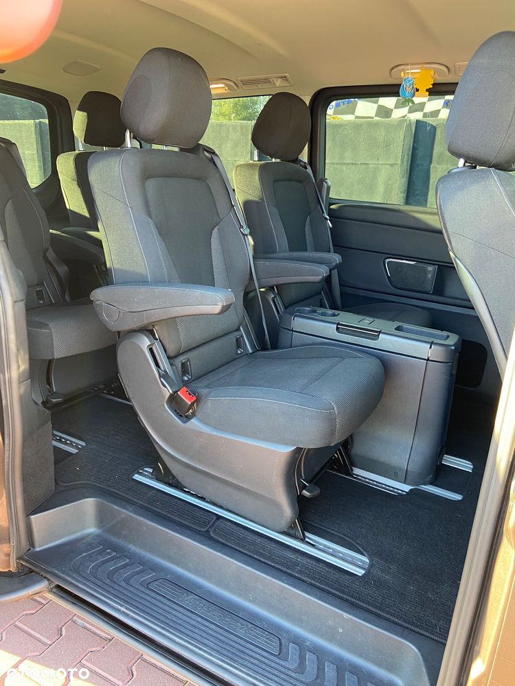 Mercedes-Benz Klasa V 250 (BlueTEC) d kompakt 7G-TRONIC Avantgarde - 4