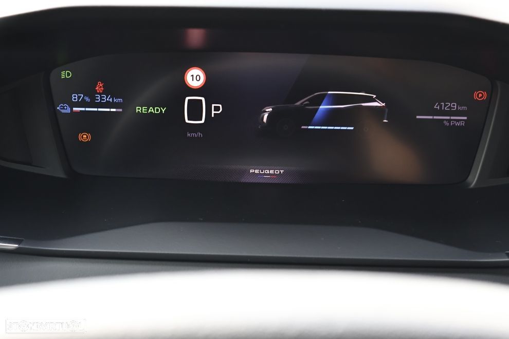 Peugeot e-2008 54 kWh Allure - 9