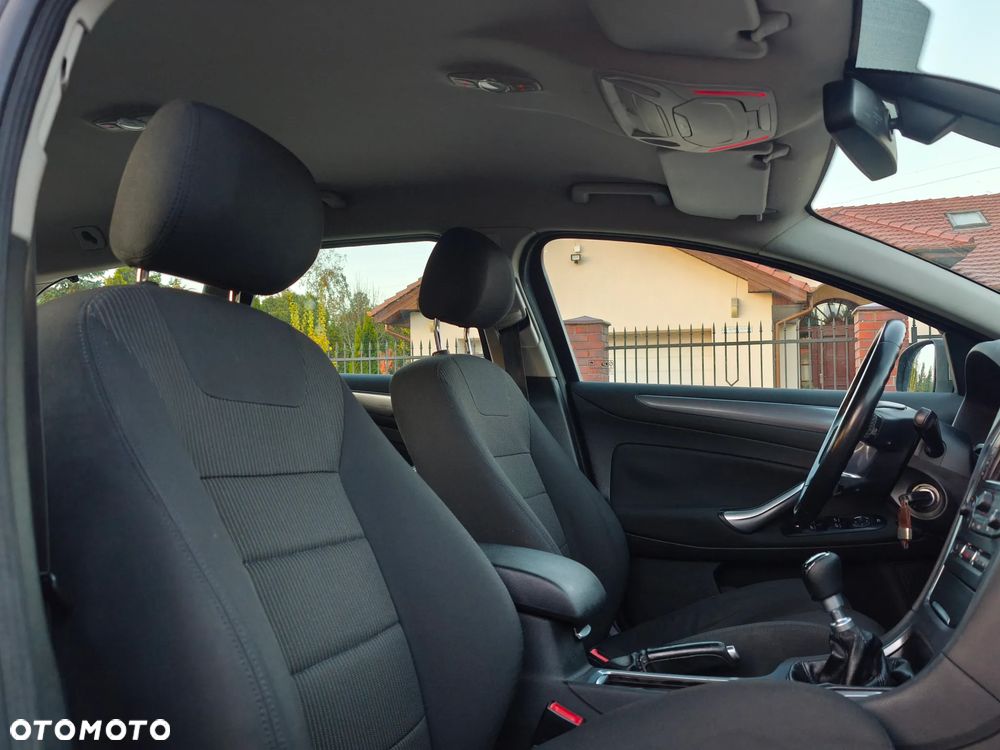 Ford Mondeo - 6