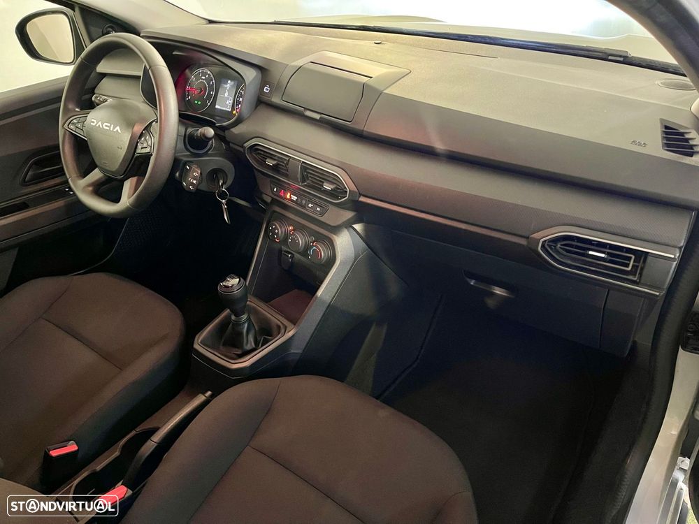 Dacia Jogger 1.0 TCe Essential 7L - 14