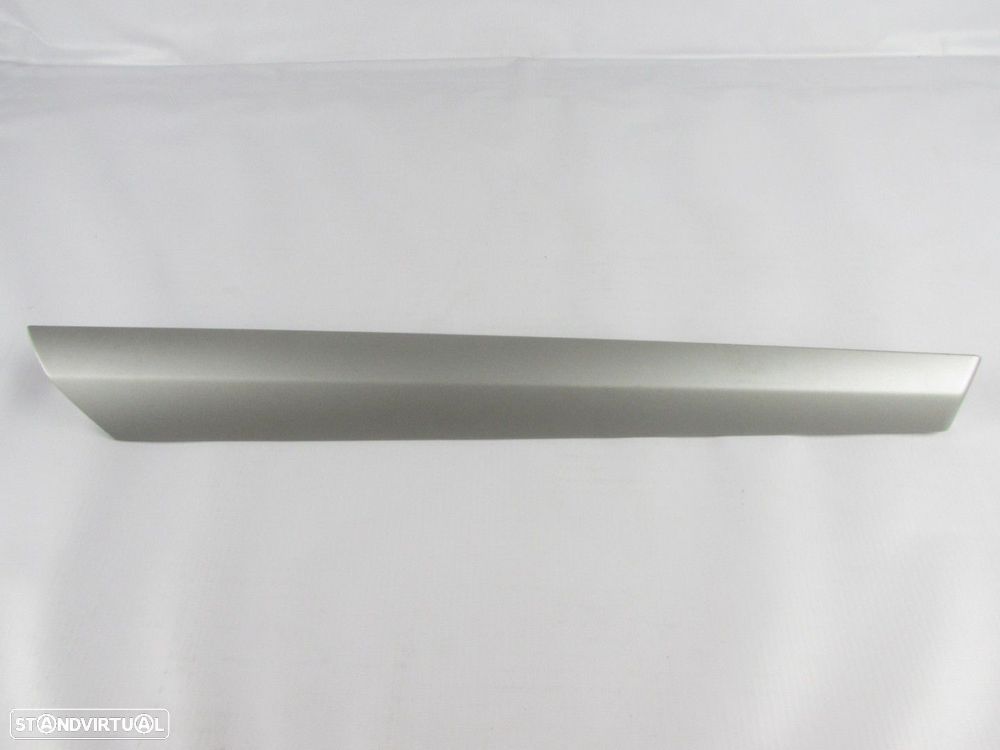 Friso da porta "SATINSILBER" MATE Direito/Frente/Trás Seminovo/ Original BMW X3... - 1