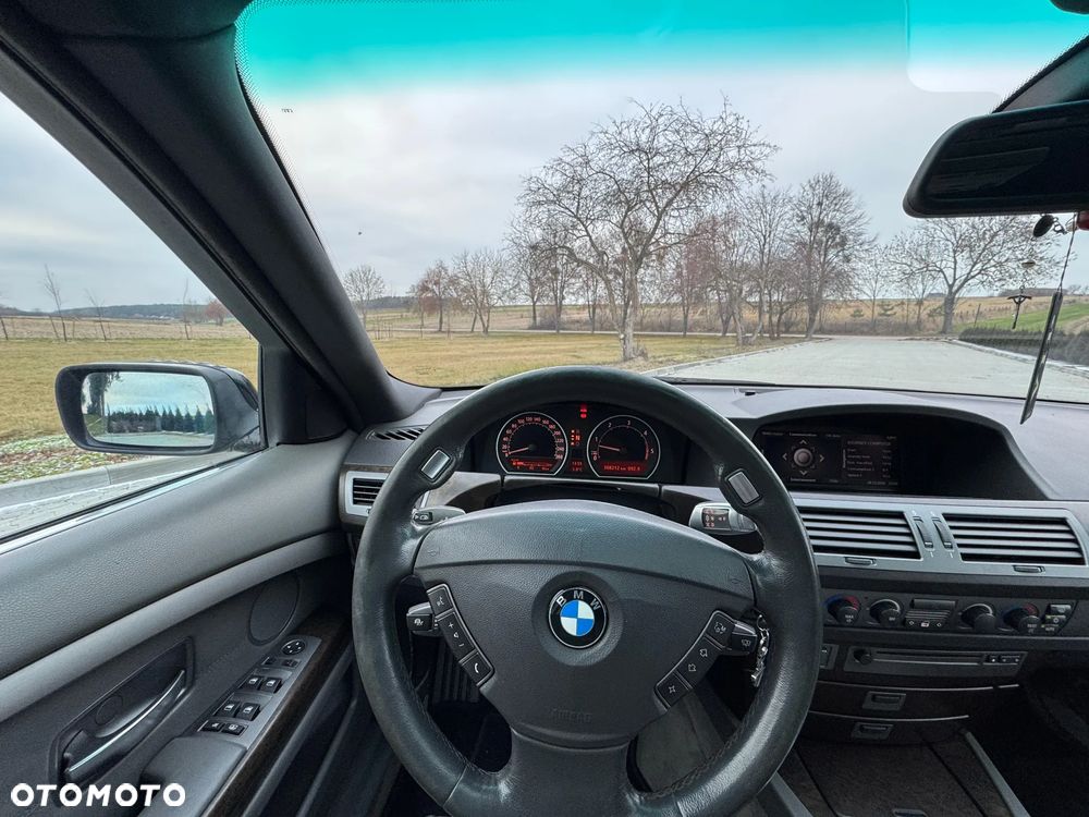 BMW Seria 7 740d - 10