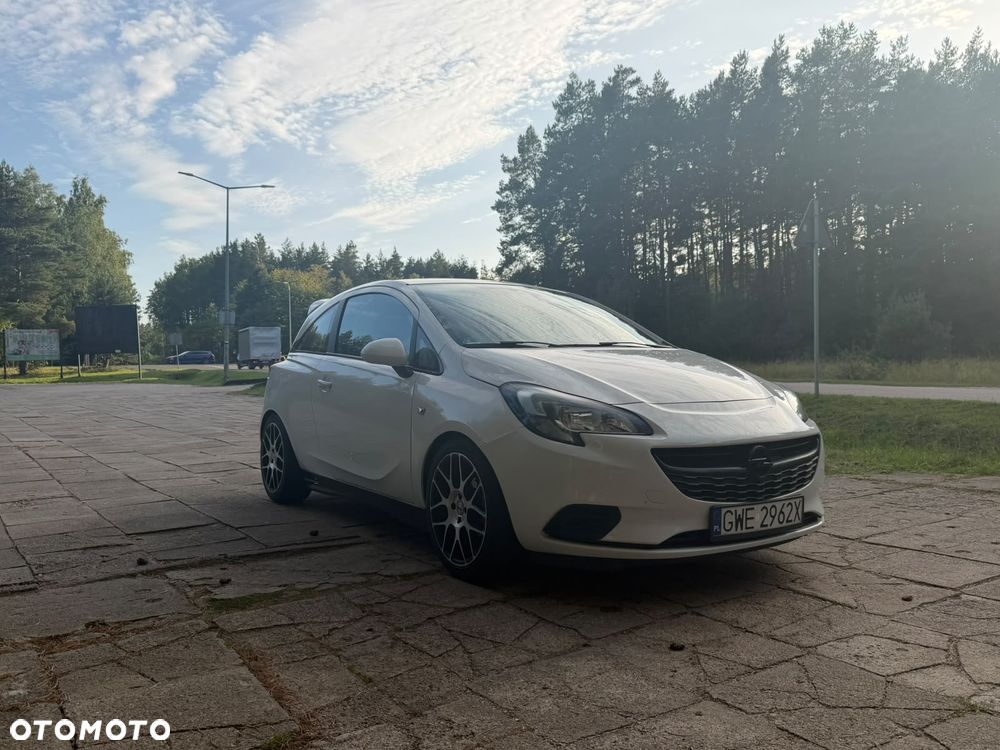 Opel Corsa 1.2 Cosmo - 4