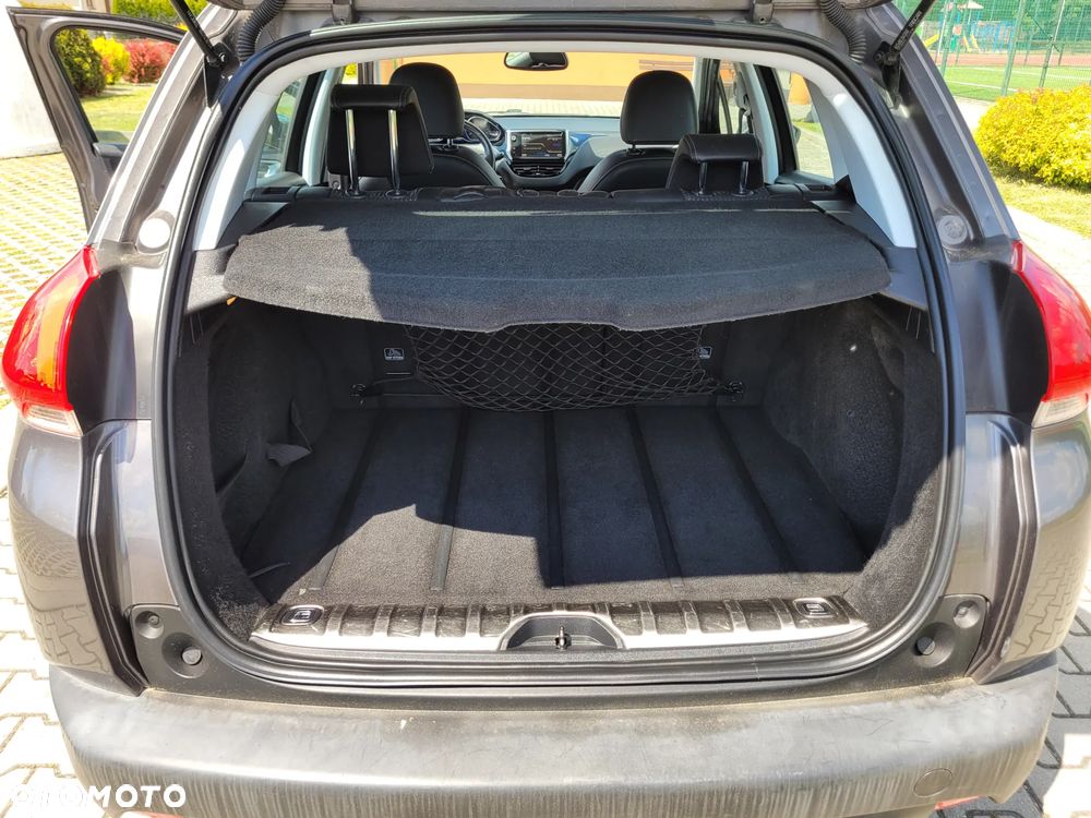 Peugeot 2008 1.6 e-HDi Active S&S - 14