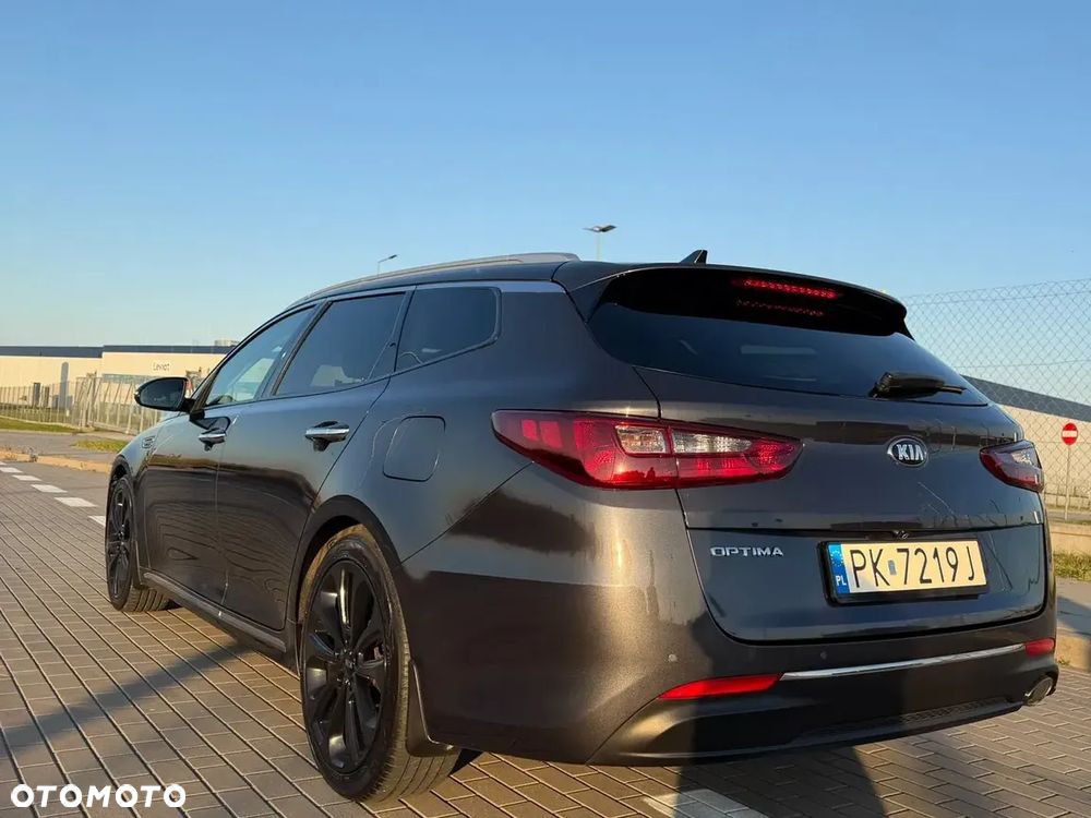 Kia Optima 1.6 T-GDI L DCT - 12