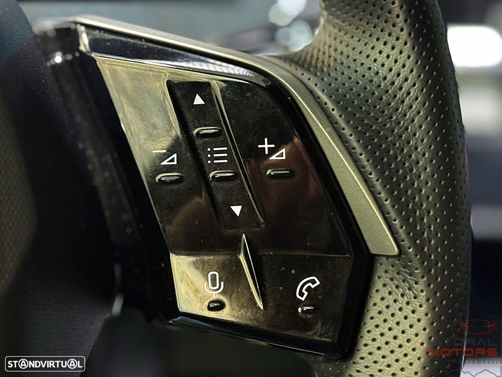 Peugeot 5008 Hybrid 145 e-DSC6 GT - 25