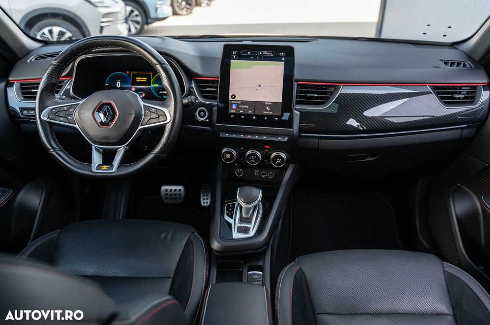 Renault Arkana E-TECH RS Line - 11