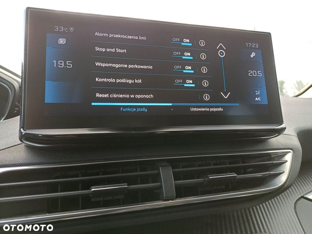 Peugeot 3008 1.2 PureTech Active Pack S&S EAT8 - 20