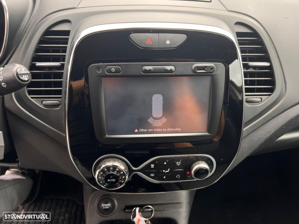 Renault Captur 1.5 dCi Exclusive - 13