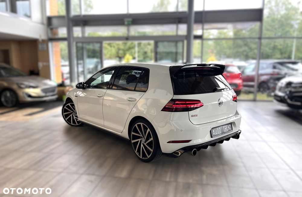 Volkswagen Golf 2.0 TSI BMT GTI Performance DSG - 4