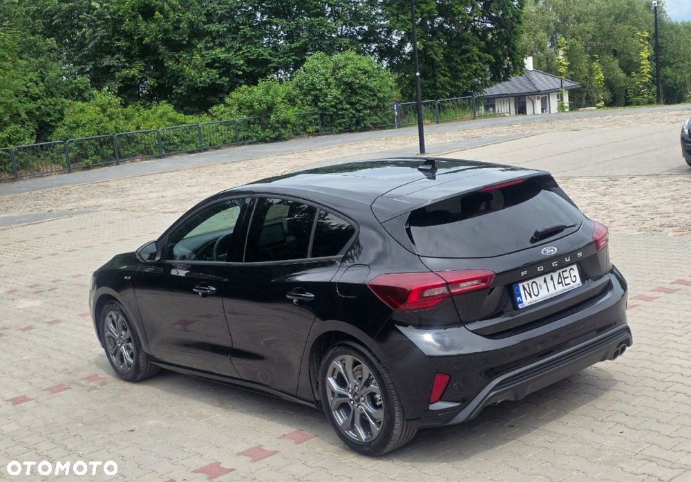 Ford Focus - 8