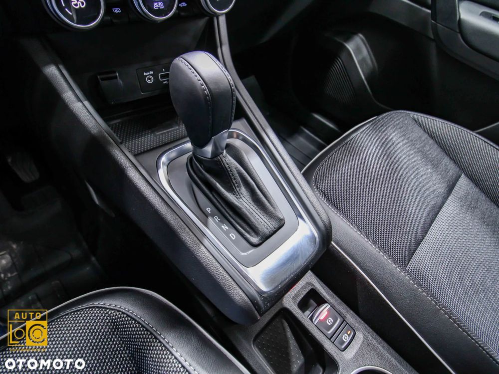 Renault Captur - 28