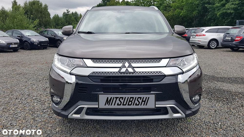 Mitsubishi Outlander 2.0 2WD CVT Spirit - 13
