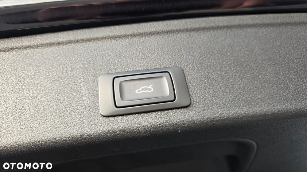 Audi A4 Avant - 33