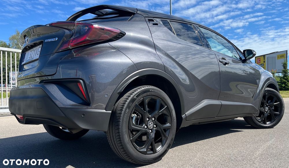 Toyota C-HR Flow - 15