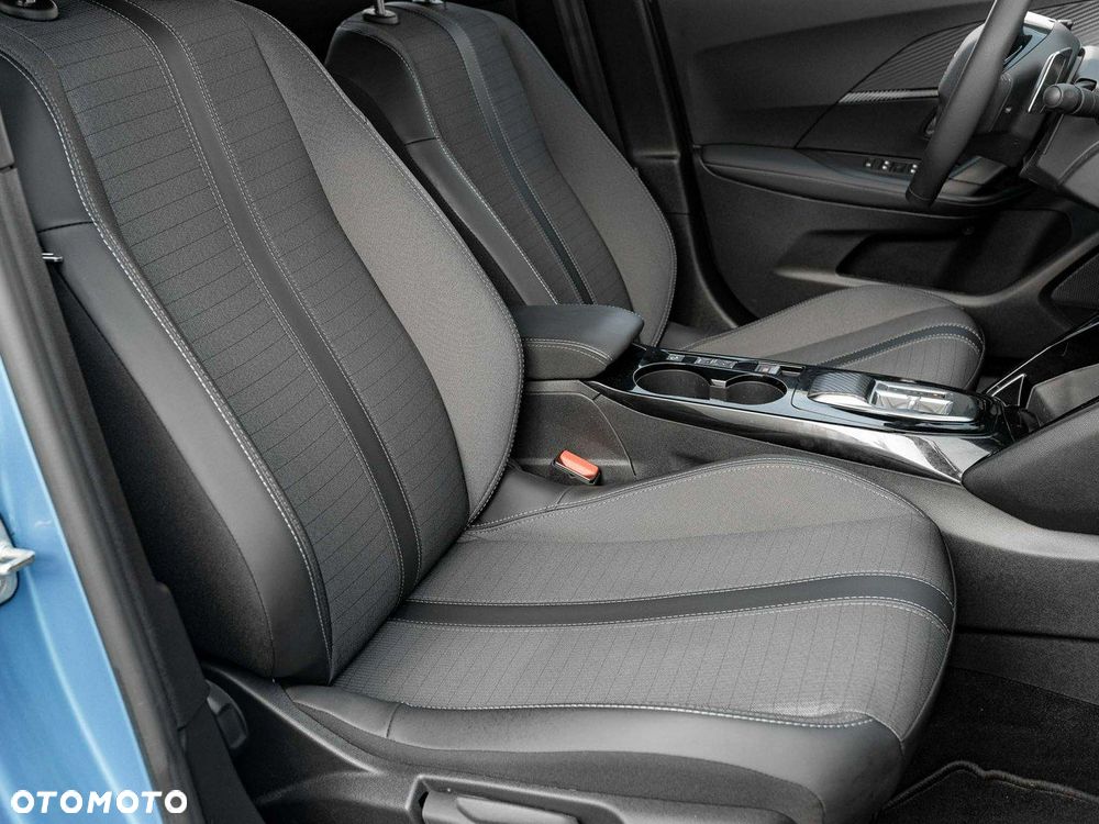 Peugeot 2008 1.2 PureTech Allure Pack S&S EAT8 - 34