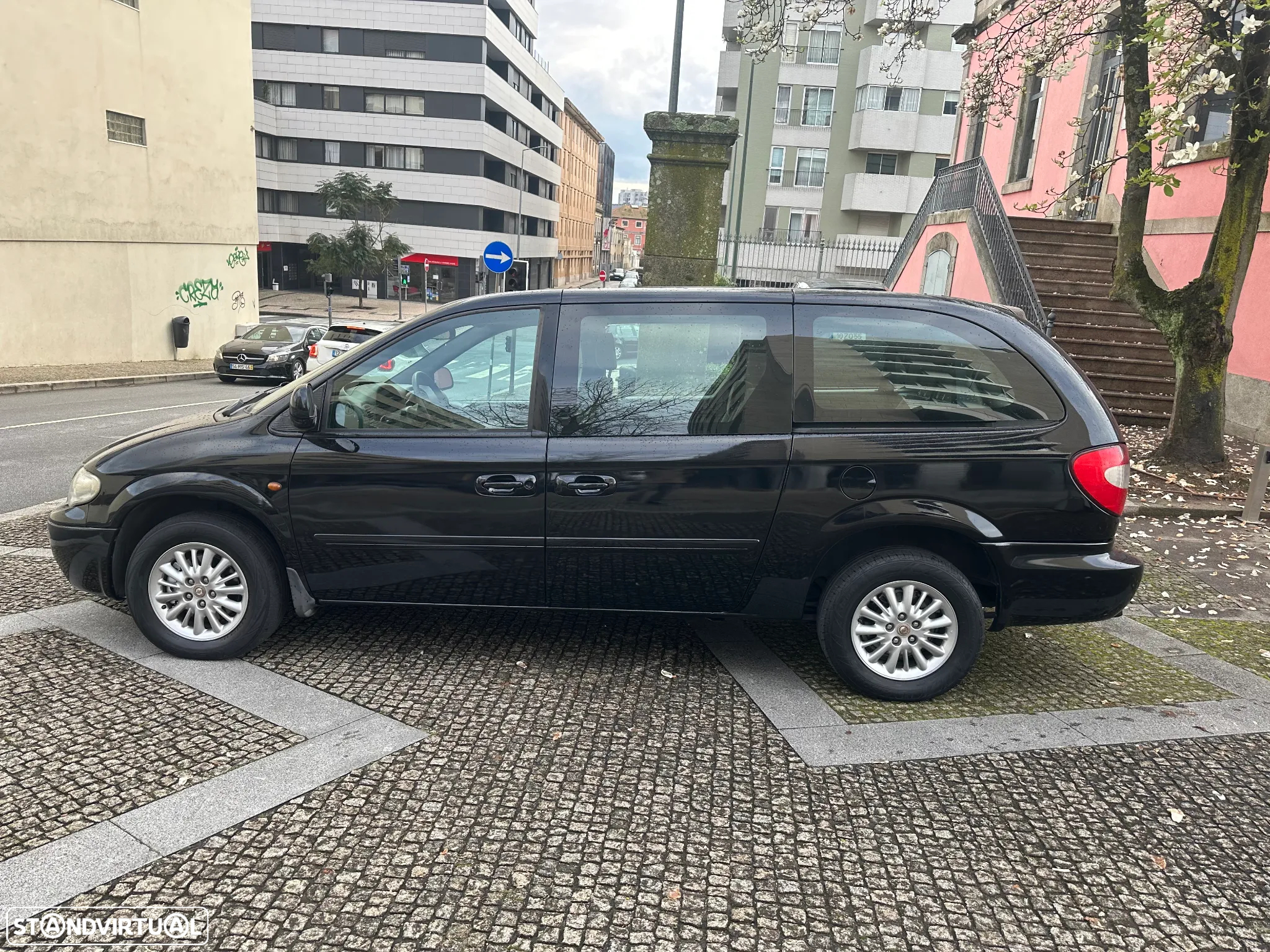 Chrysler Voyager 2.8 CRD ATX SE - 3
