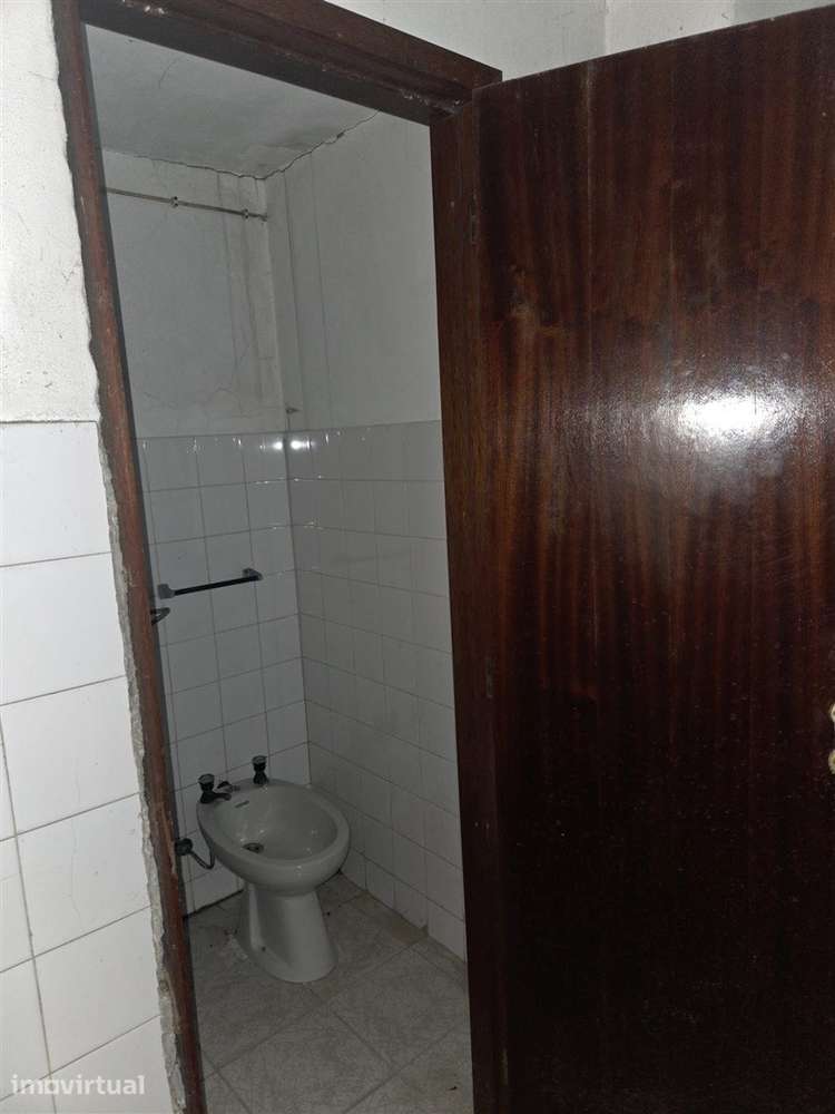 Armazém  Venda em Rio Mau,Penafiel - Grande imagem: 5/13