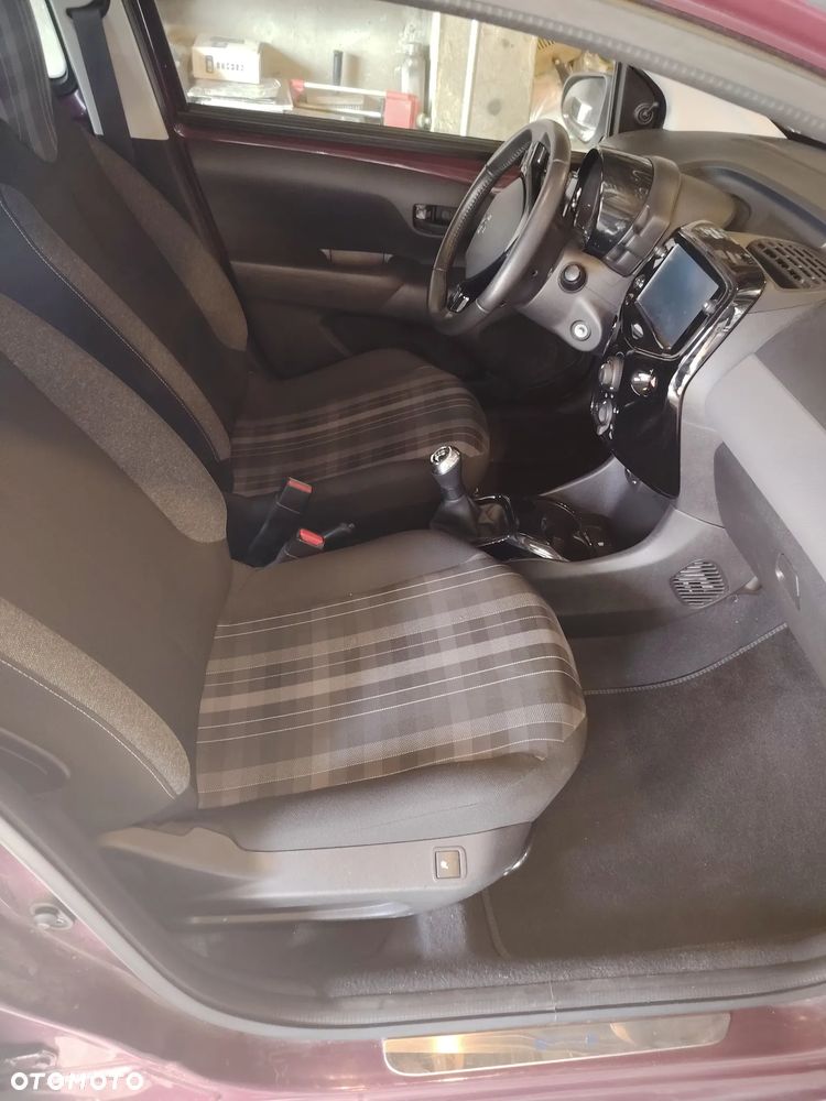 Peugeot 108 - 10