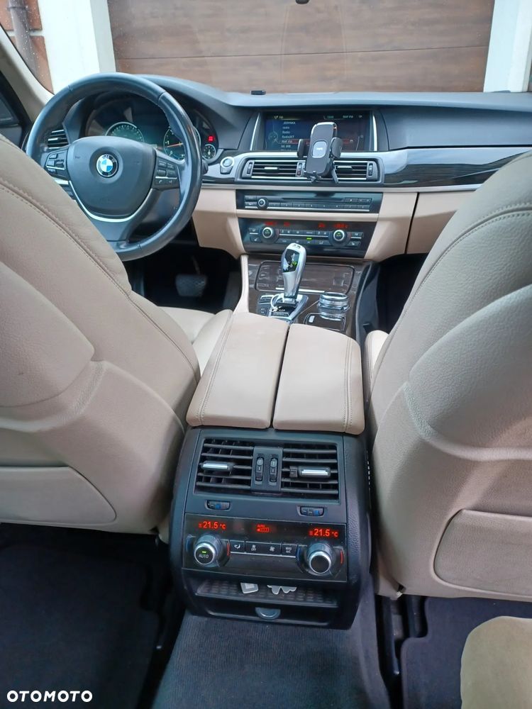 BMW Seria 5 535d Touring - 11