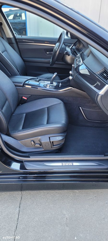 BMW Seria 5 520d Aut. Modern Line - 10