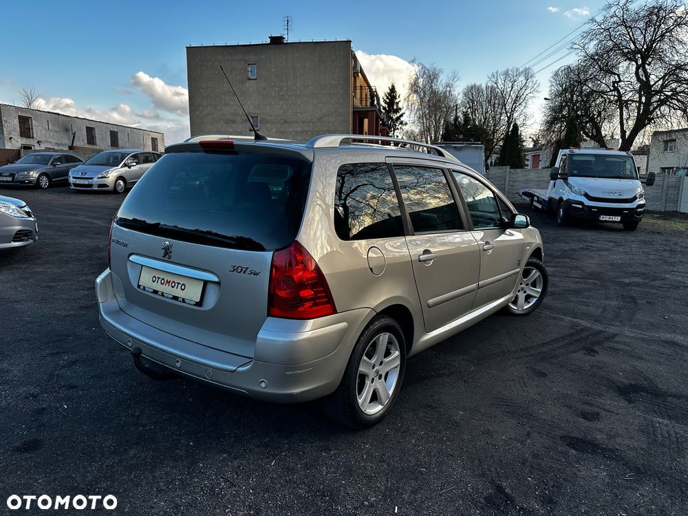 Peugeot 307 SW 140 OXYGO - 10