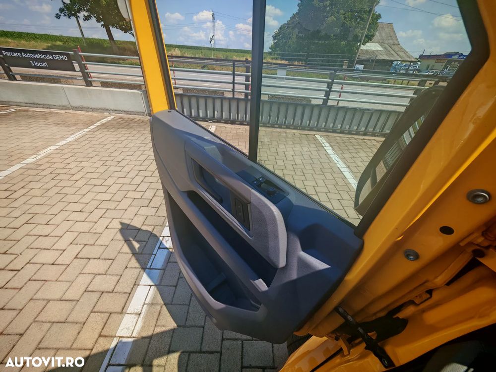 Volkswagen Crafter 3.5 CD Sasiu L3 FWD 103kW AG8 - 15