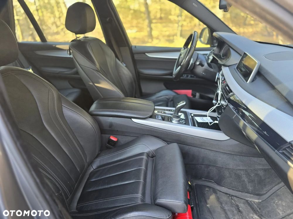 BMW X5 xDrive25d - 8