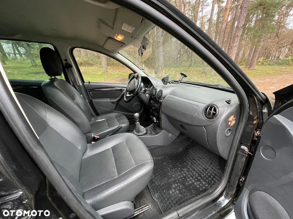 Dacia Duster 1.5 dCi Laureate - 14