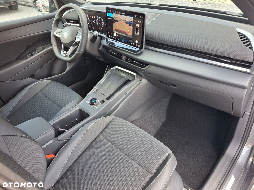Volkswagen T-Roc 1.5 eTSI R-Line DSG - 15