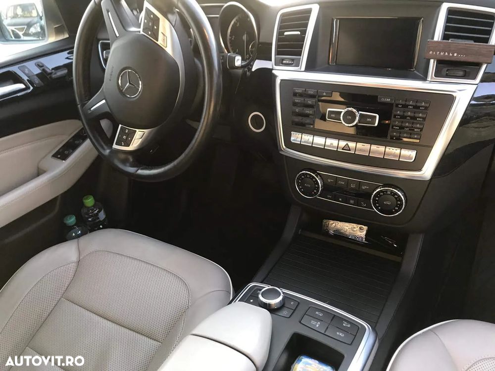 Mercedes-Benz ML 350 BlueTec 4MATIC Aut - 7