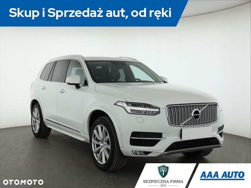 Volvo XC 90 - 3
