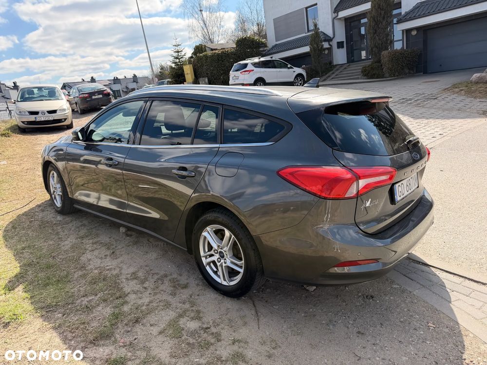 Ford Focus 1.5 EcoBoost Trend Edition Business - 6