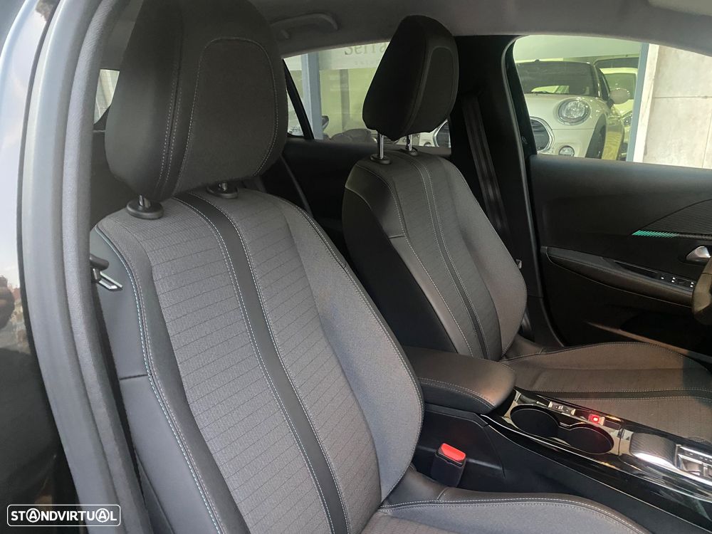 Peugeot 208 Elektromotor 136 Business - 11