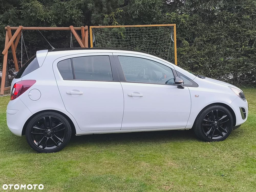Opel Corsa 1.4 16V Color Edition - 12