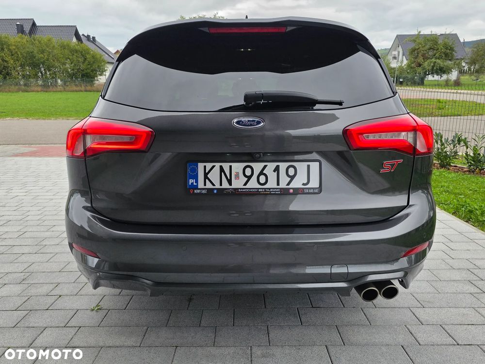 Ford Focus Turnier 2.0 EcoBlue S&S ST mit Styling-Paket - 4