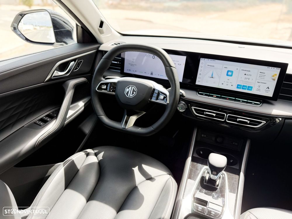 MG EHS 1.5 T-GDI Plug-in Hybrid Luxury - 37