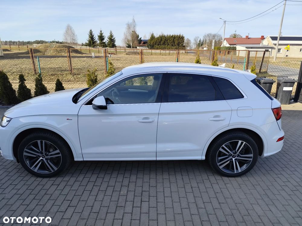 Audi Q5 55 TFSIe quattro S tronic S line business - 9