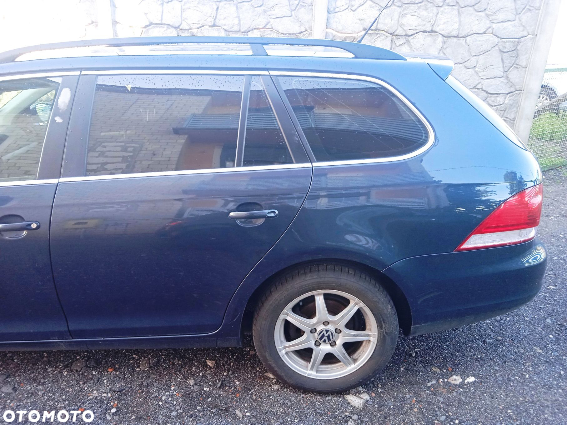 Na części VW Golf V kombi 1.9 TDI lakier LC5F silnik BLS skrzynia JCR - 4