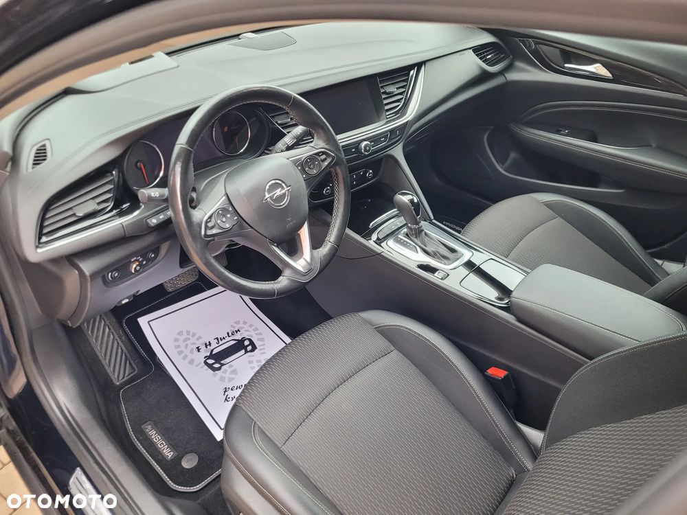 Opel Insignia 1.5 T Exclusive S&S - 21