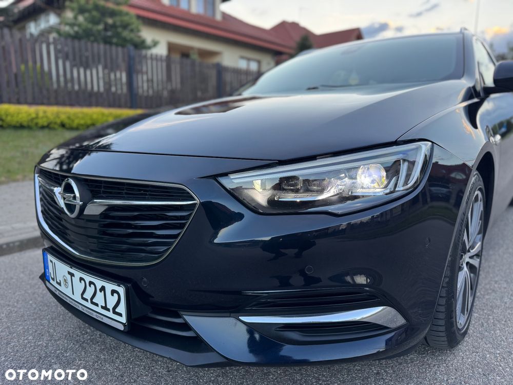 Opel Insignia 2.0 BiTurbo 4x4 Ultimate Exclusive - 9