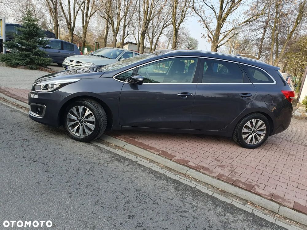 Kia Ceed 1.6 GDI Spirit - 33