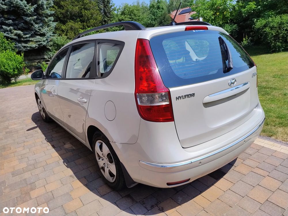 Hyundai i30 1.6 CRDi Classic - 4