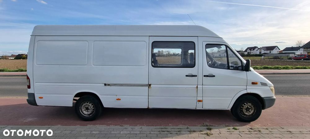 Mercedes-Benz SPRINTER - 3